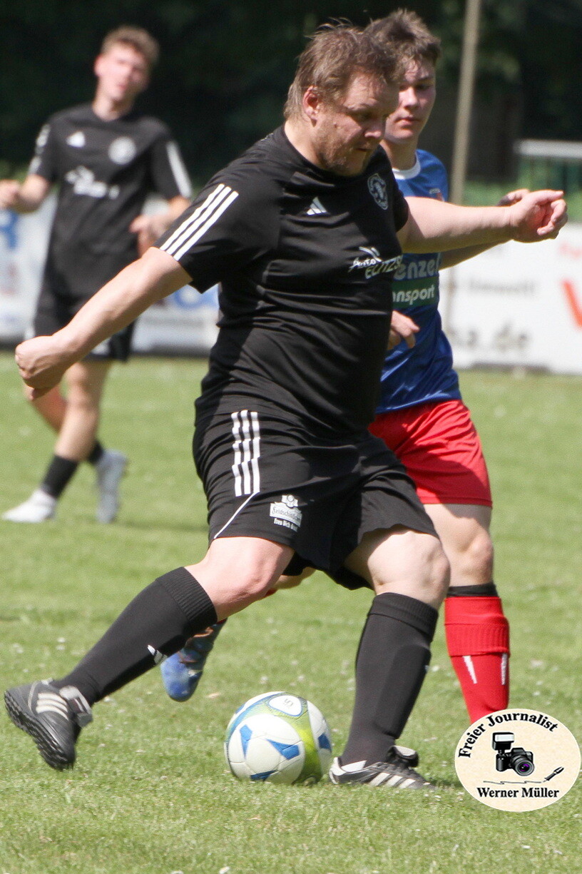 3035-06-15-WM-108533afcc6b49619a5.jpg