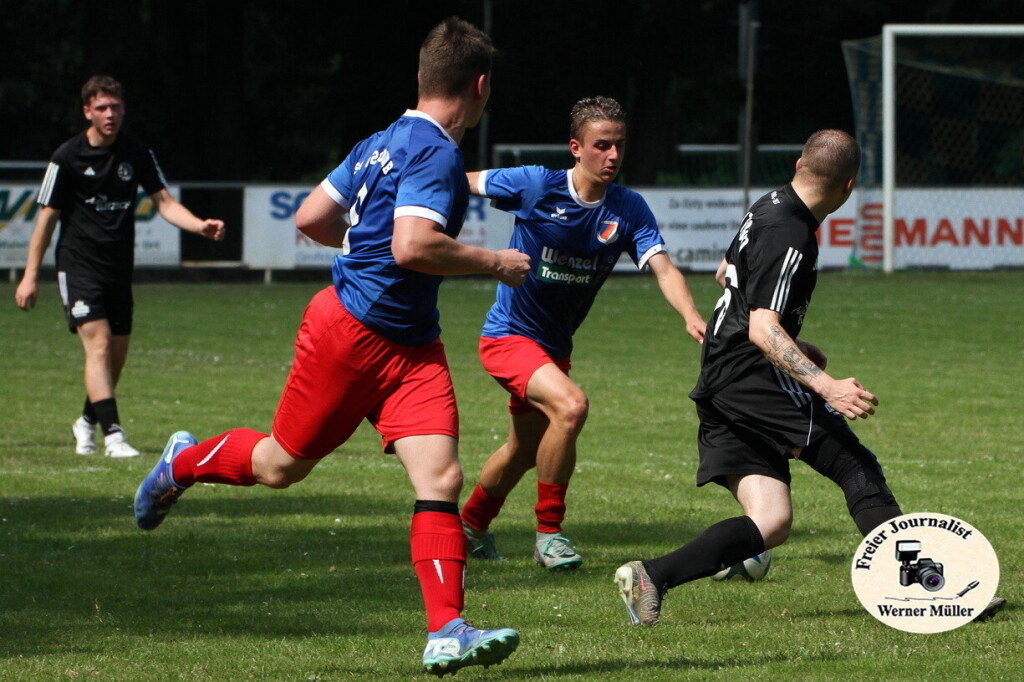 3035-06-15-WM-168cf4fdb50a0f7e4e3.jpg