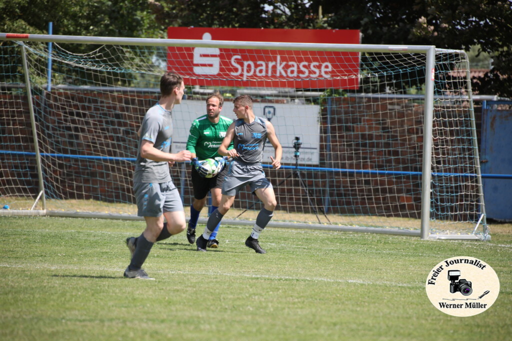 2025-06-28-WM-13502295f47cf9fbe51.jpg