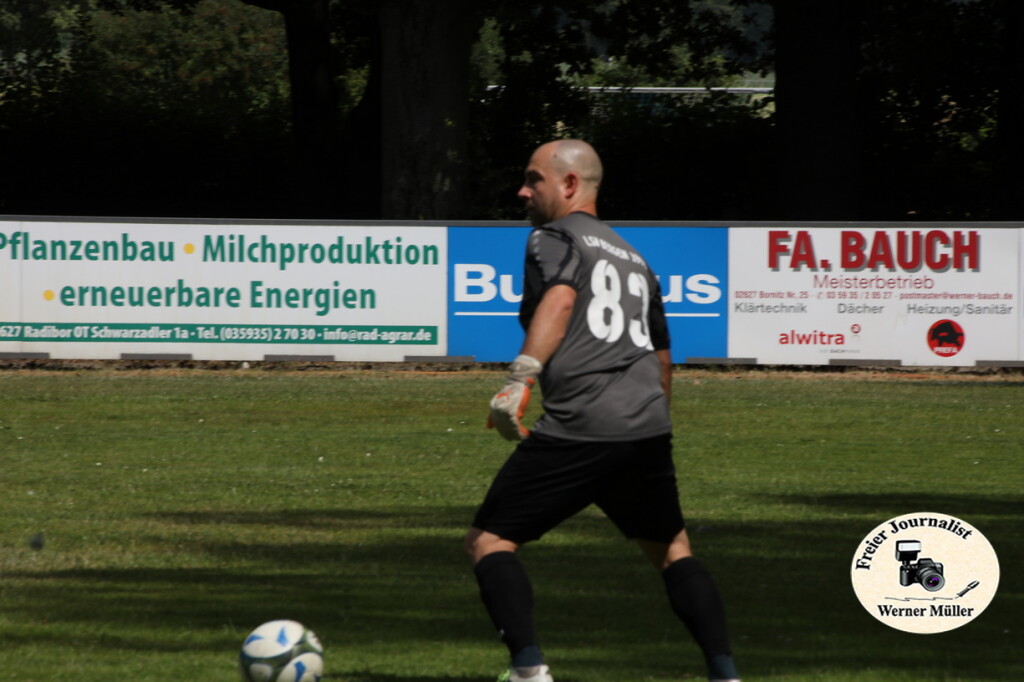 2025-06-29-WM-087fae74fc82d639e6d.jpg