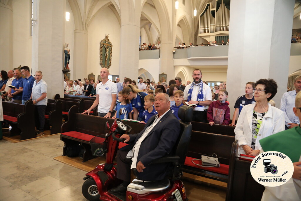 2s25-08-122e63f10e703d514e0.jpg