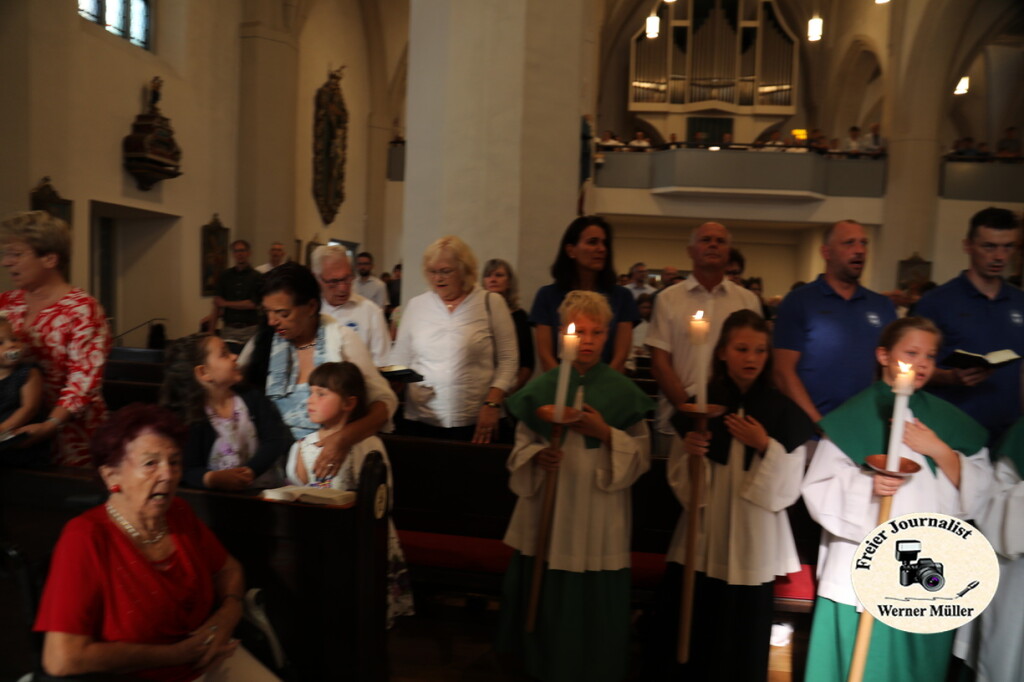 2s25-08-1325cd7bbebe332de7e.jpg