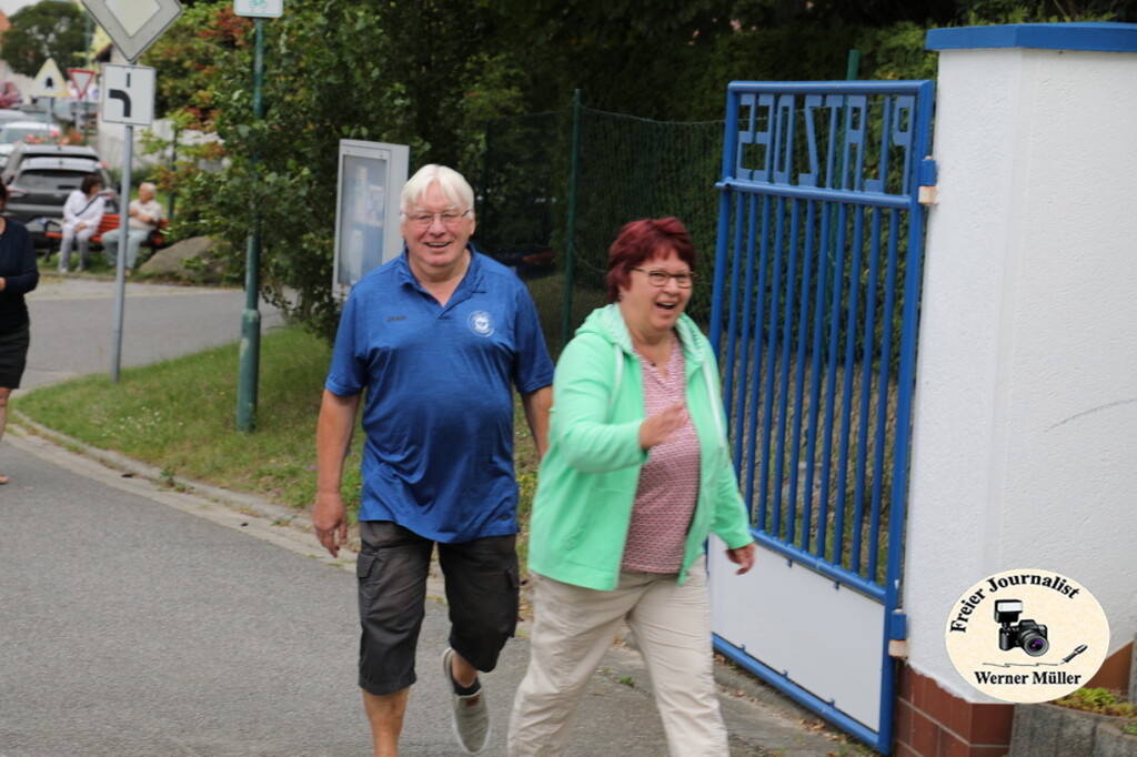 2s25-08-3122e4d8d03691baf79.jpg