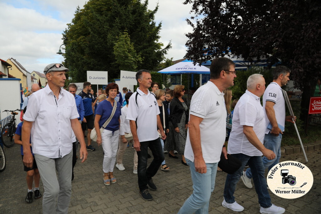 2s25-08-357216a8df34f8fdf0c.jpg