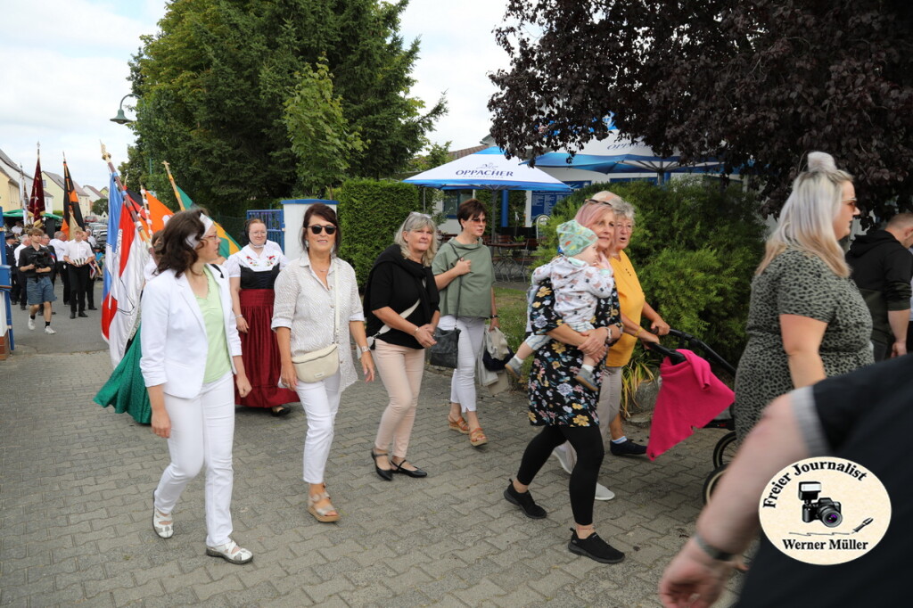 2s25-08-379afd364428800cb0d.jpg