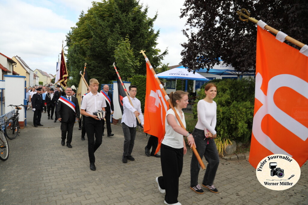 2s25-08-394ec58465e4b576b64.jpg