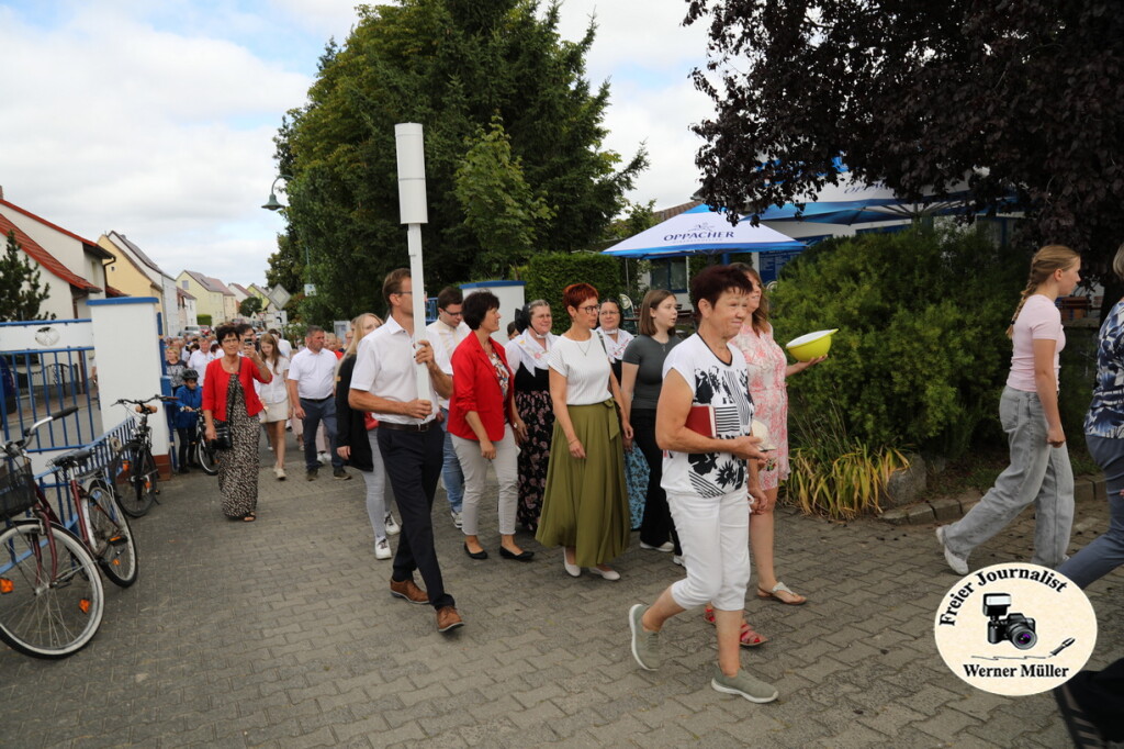 2s25-08-42384be937fc04e5646.jpg