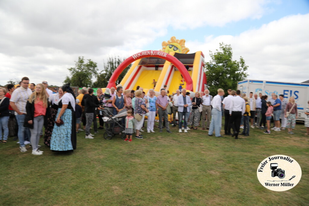 2s25-08-490b582f0a27cbef4f0.jpg