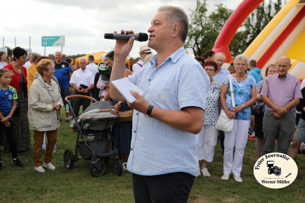 2s25-08-5019bcc5db8d184783f.jpg