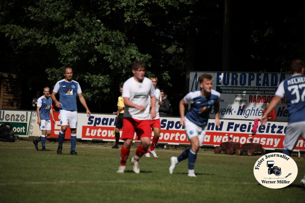 2025-08-24-WM-0884a215de1b872bd33.jpg