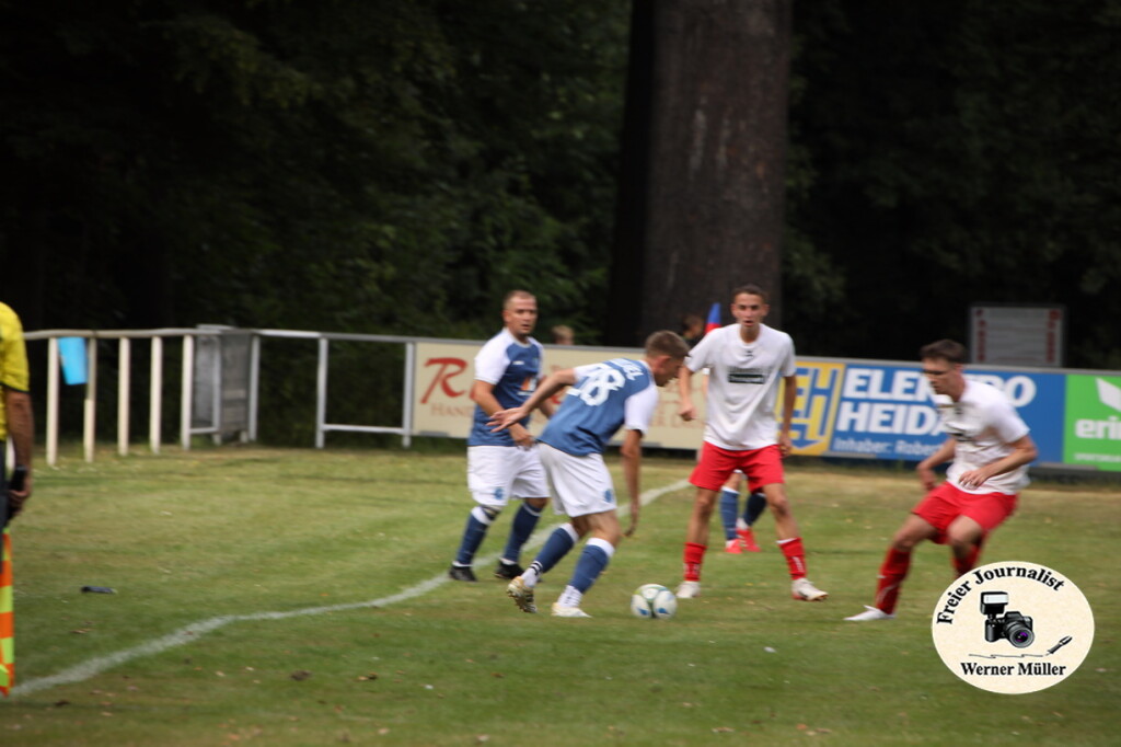 2025-08-24-WM-3795cbe1137c0316e07.jpg