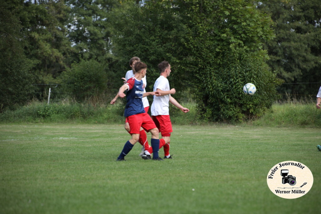 2025-09-14-WM-082348bf5bab515911f.jpg