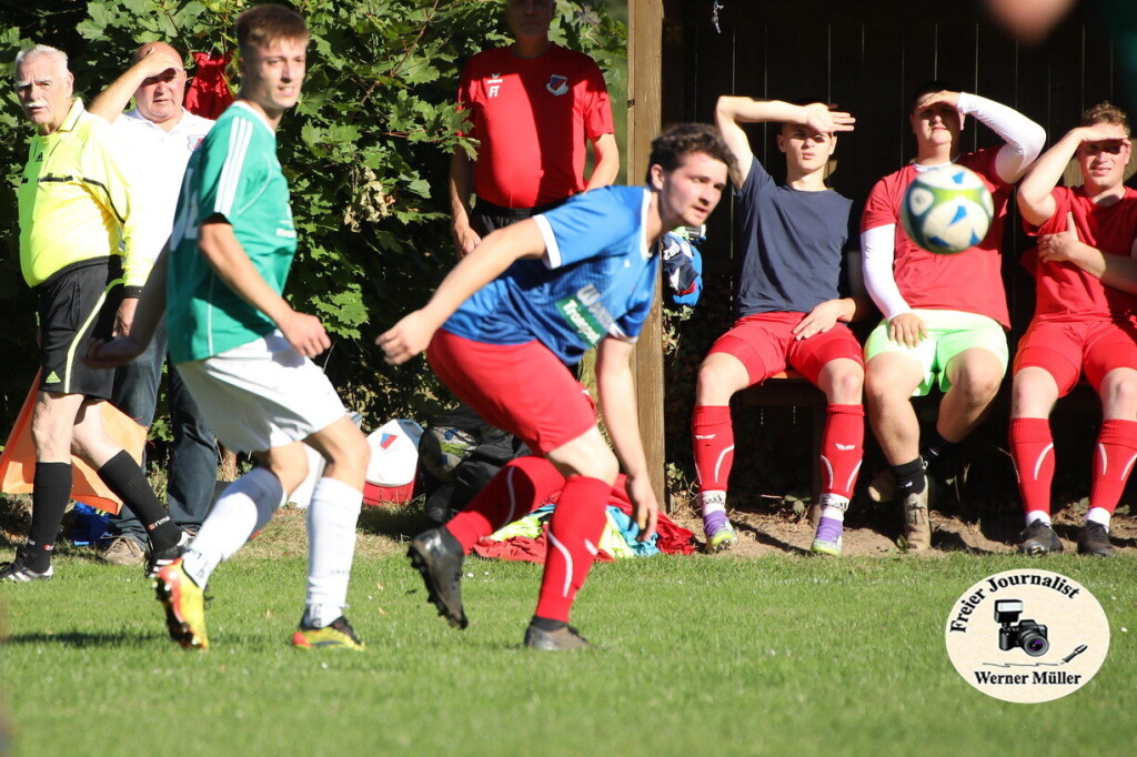 2025-09-28-WM-09139350db6765c812d.jpg