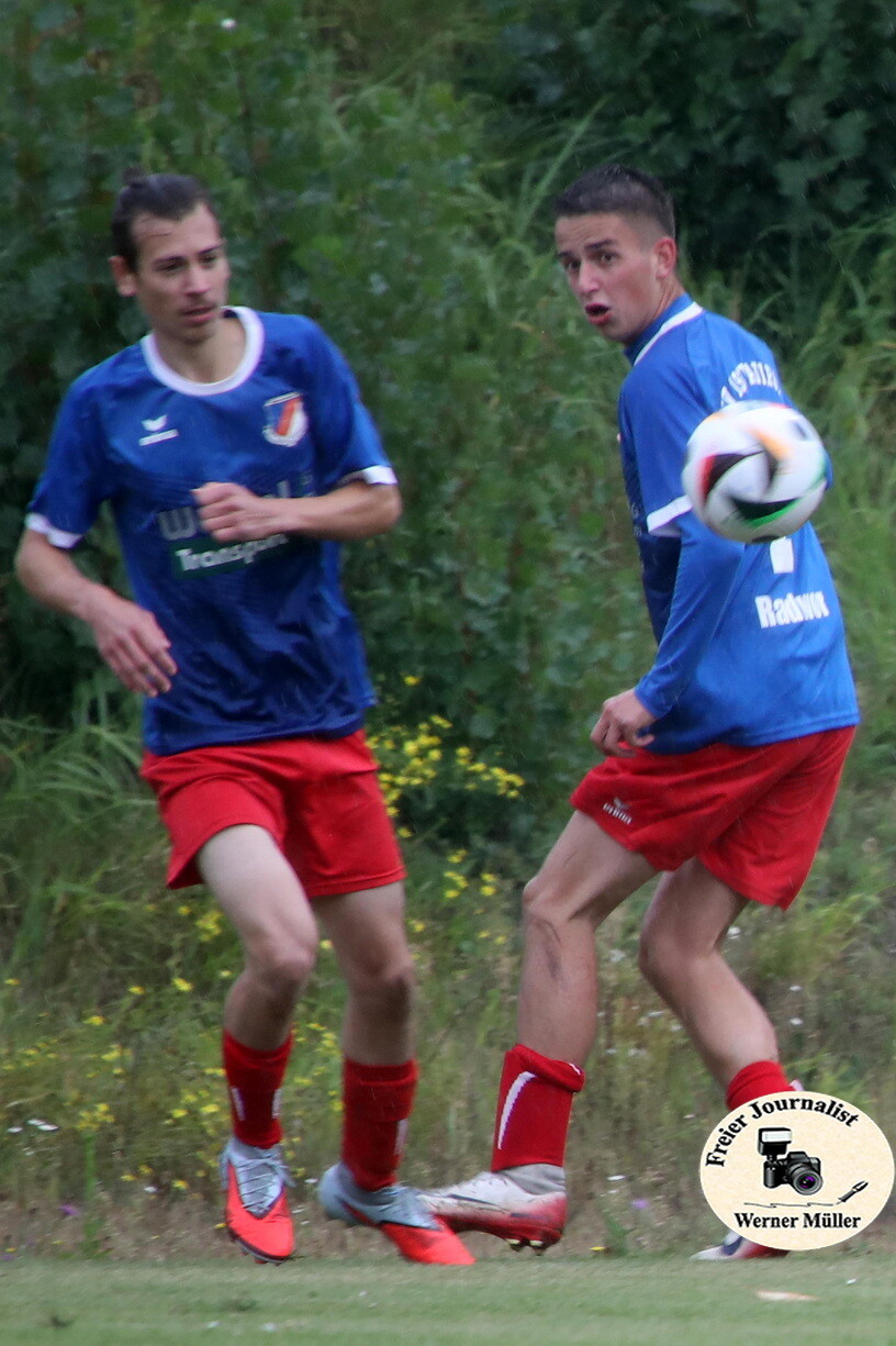 2025-10-04-WM-0763d1f9361af5b87a8.jpg