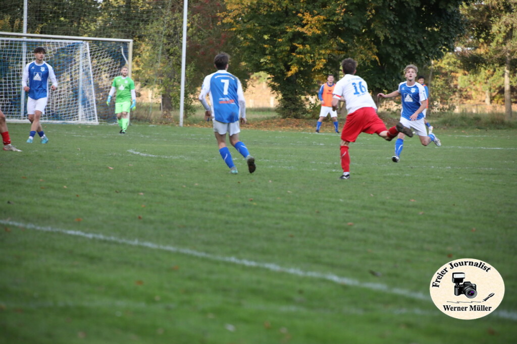 2025-10-19-WM-0s2020112e7a96e7851b4.jpg