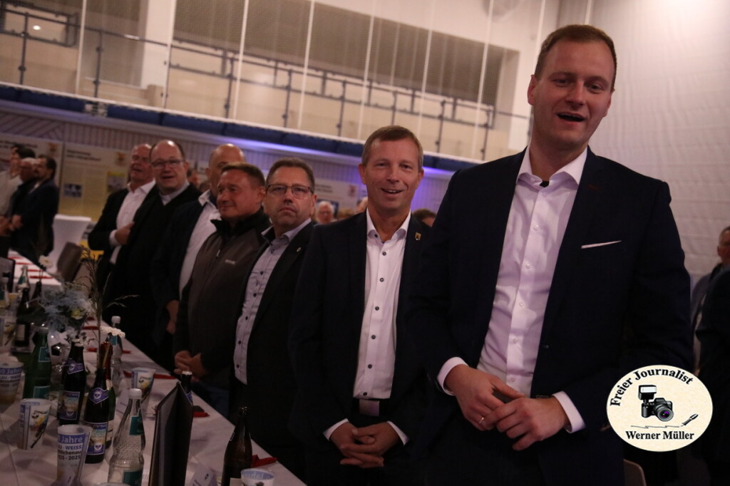 2025-10-18-WEM-43856b6c97645f0dd90.jpg