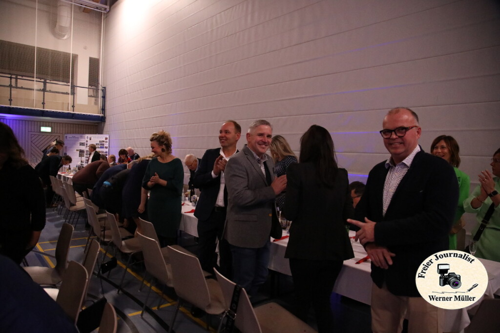2025-10-18-WEM-45375da8604d42c2d21.jpg