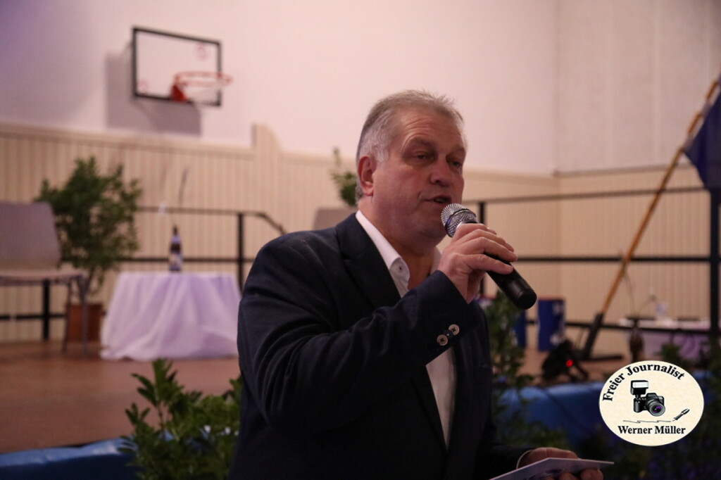 2025-10-18-WEM-456f27822c93e6392b3.jpg