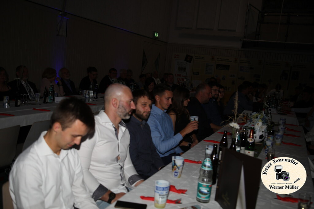 2025-10-18-WEM-518dc17f9c5dfe196db.jpg