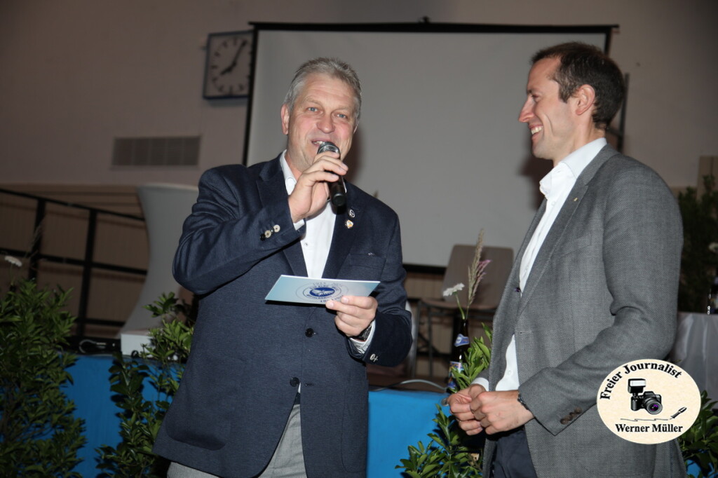 2025-10-18-WEM-53454600e16ba641faf.jpg