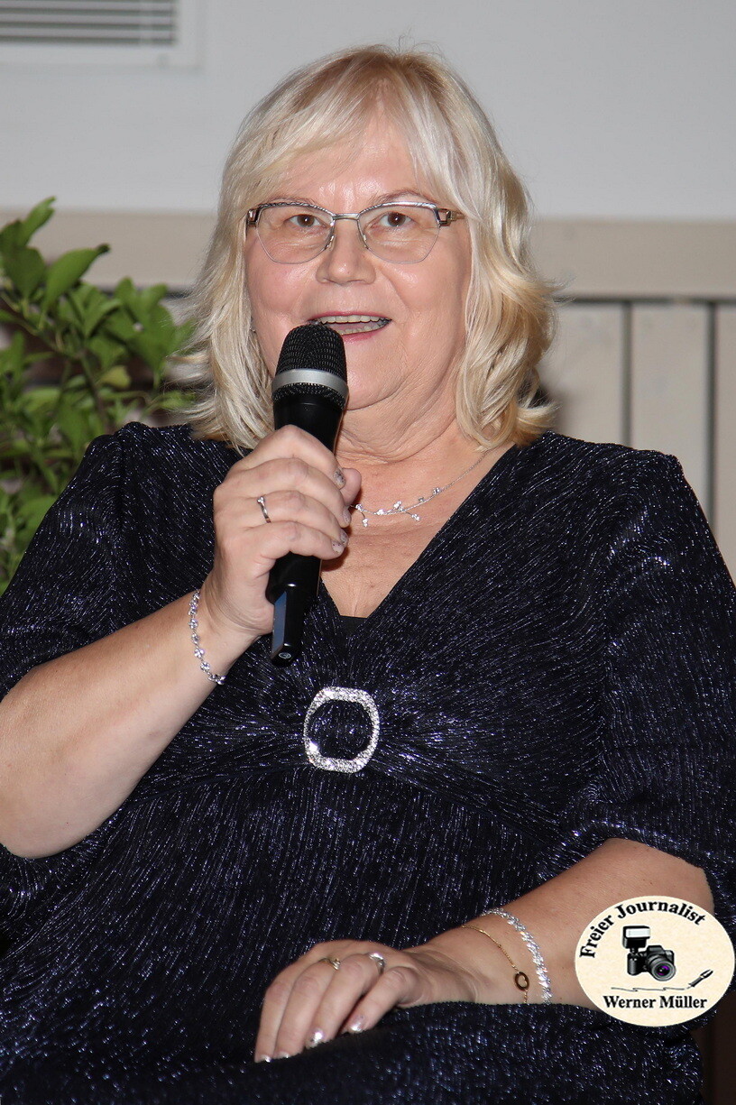 2025-10-18-WEM-590b17f7425263e489a.jpg