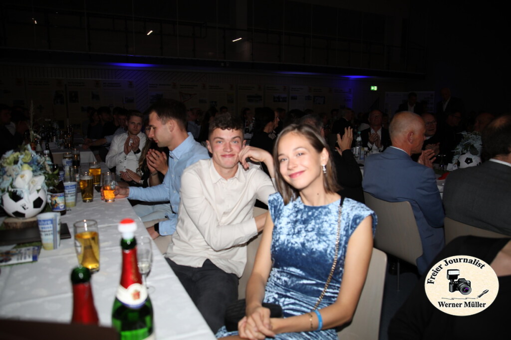 2025-10-18-WEM-637ac11ad5450f0e3e3.jpg