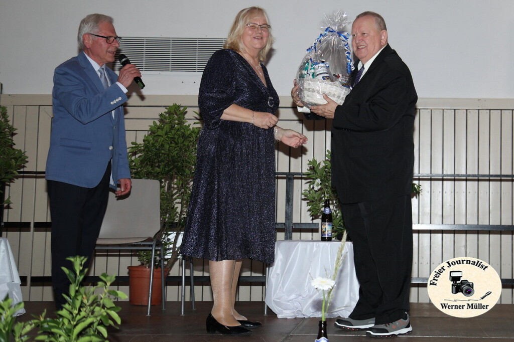 2025-10-18-WEM-664c9ee5c208bf5de14.jpg