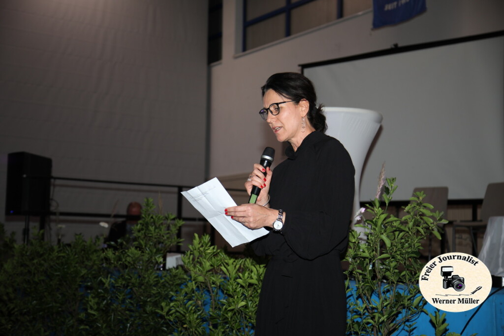 2025-10-18-WEM-75144f5f2717096755f.jpg