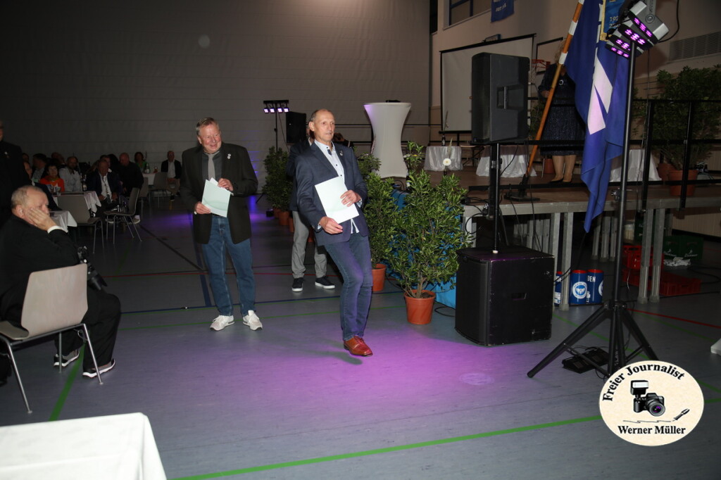 2025-10-18-WEM-7923c2cbd9d344d751e.jpg
