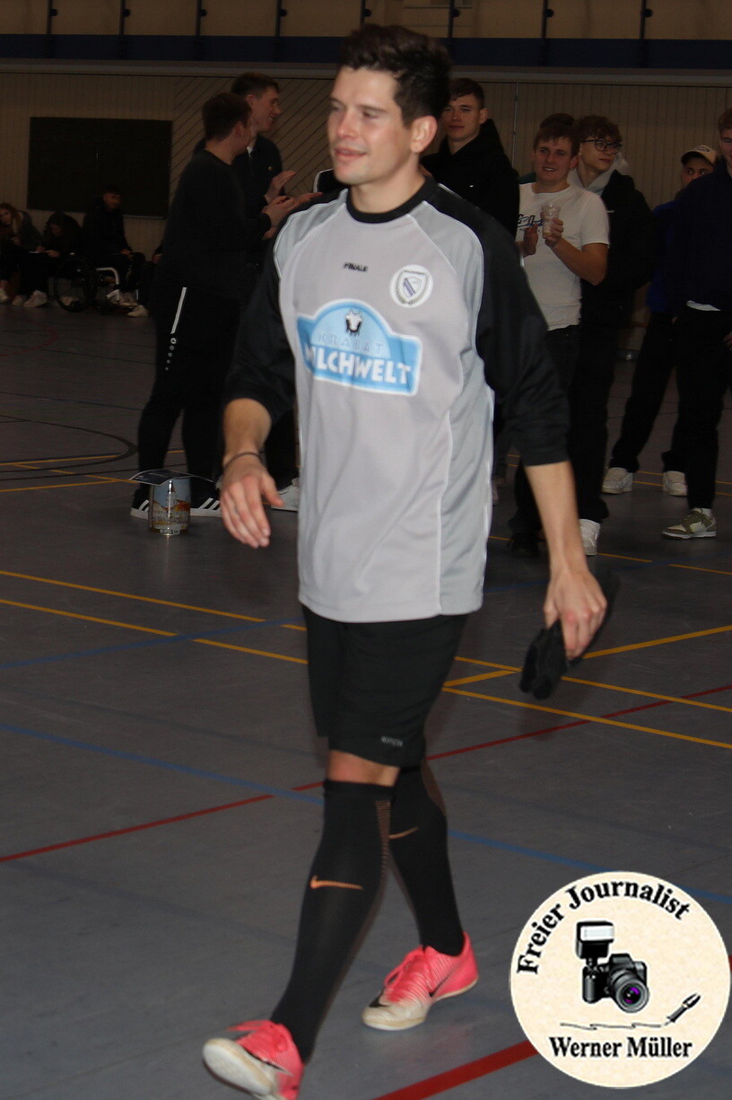 2025-01-03-WM-115b10fd8c09fbcbfdc.jpg