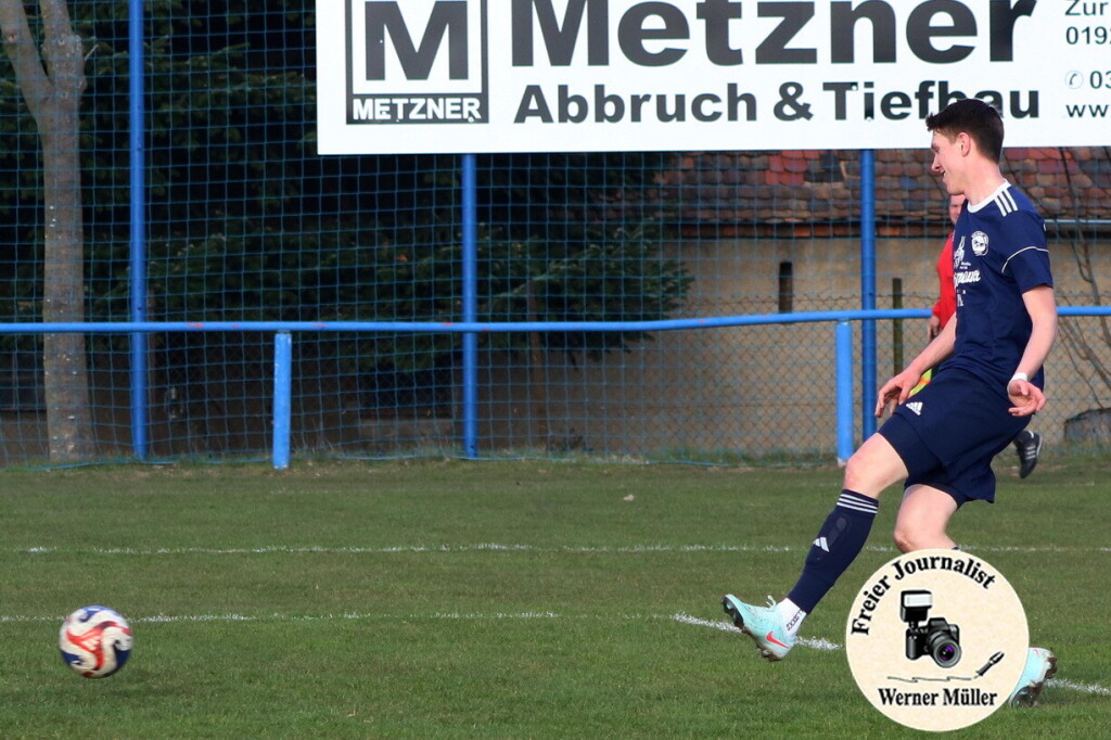 2026-03-20DJK Blau-Wei Wittichenau in blau - FV Ottendorf-Okrilla in grn 6:1 (2:0) Foto: Michael Kretschmer