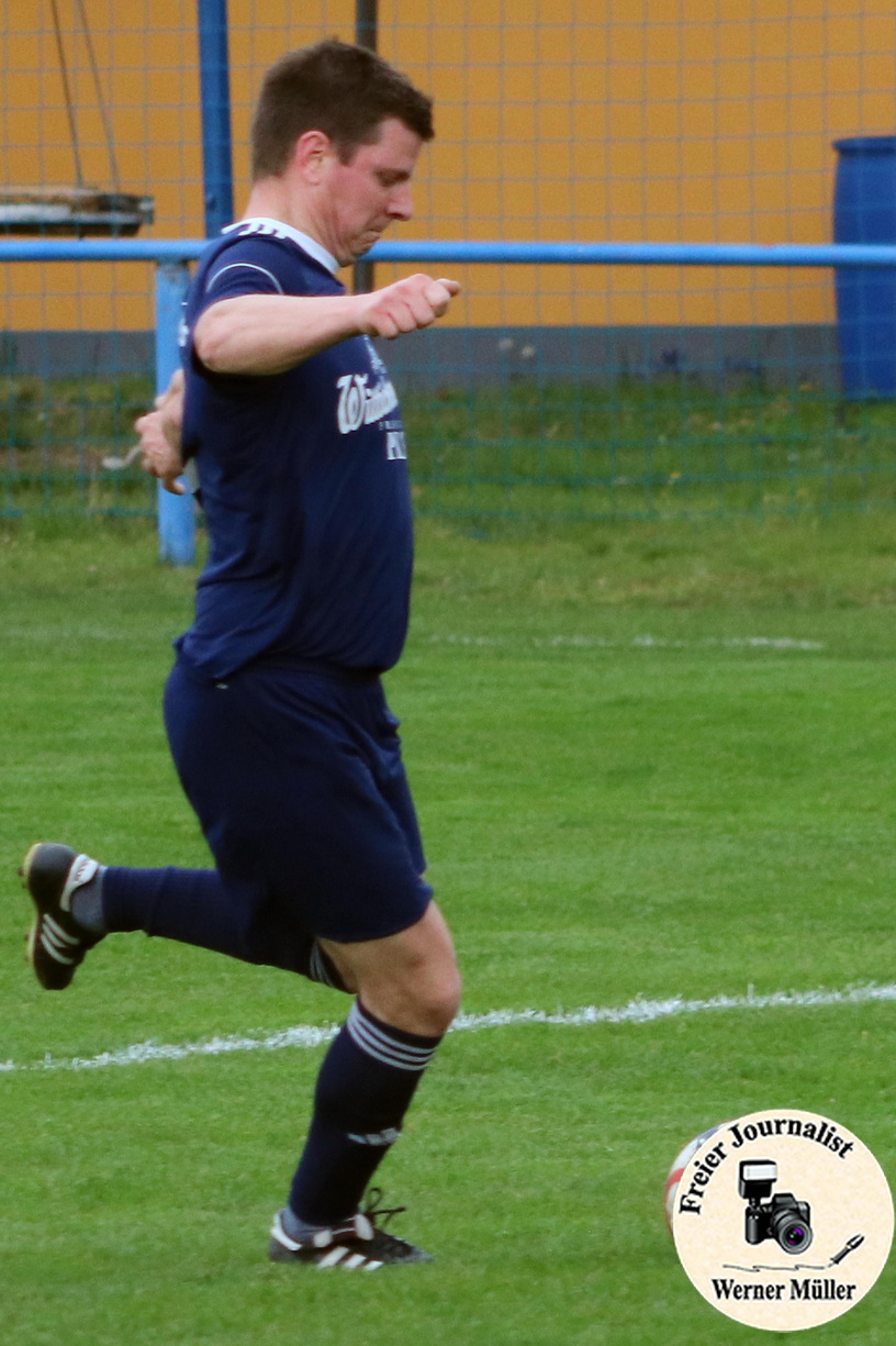 2026-04-18-MK-027fa72fbb9a93b78c4.jpg