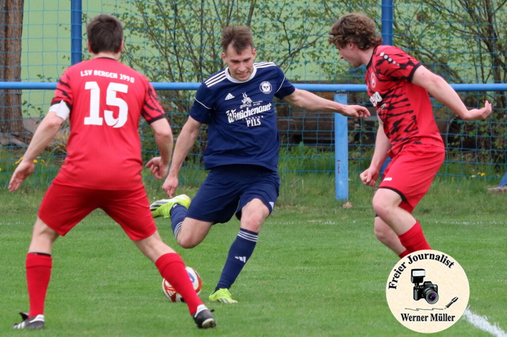 2026-04-18-MK-069c1ebfc8117974ce3.jpg