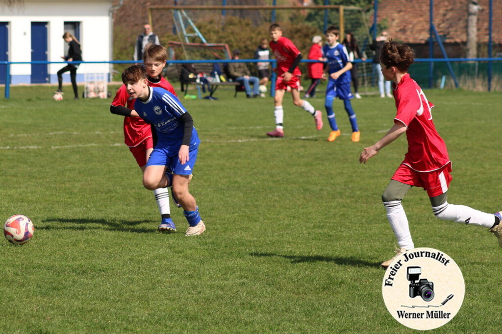 2026-04-25-MK-053c9ade917291ce8cf.jpg
